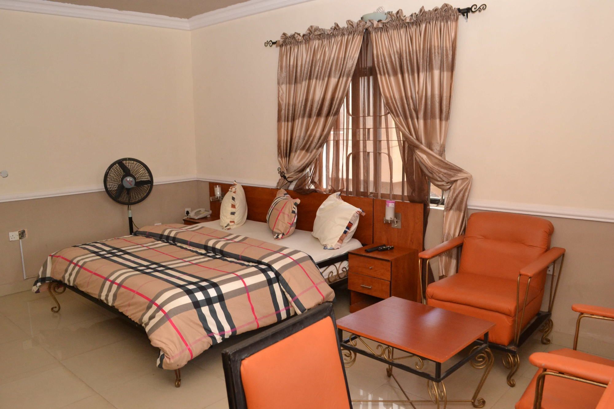 Aquatic Suites & Lounge Lagos Buitenkant foto